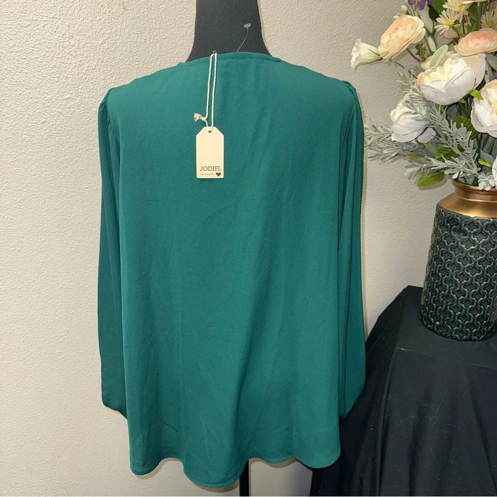 NWT JODIFL Teal V-Neck Blouse Balloon Sleeves Flowy Boho Chic - Picture 3 of 9